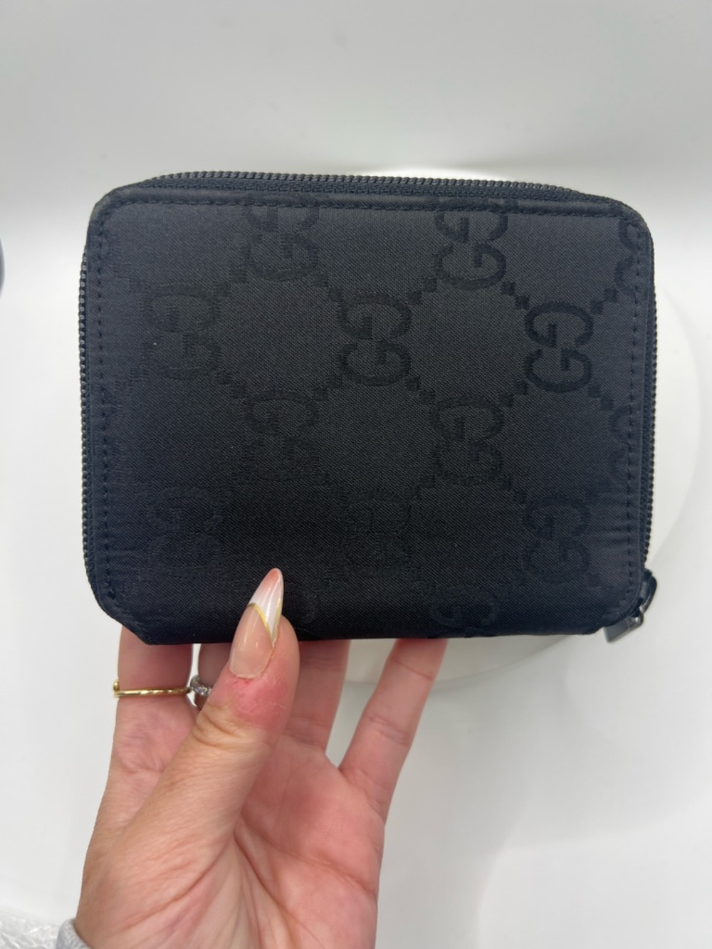 7049. Authentic Gucci Black GG Canvas Zip Around Bifold Wallet. - Picture 3 of 16